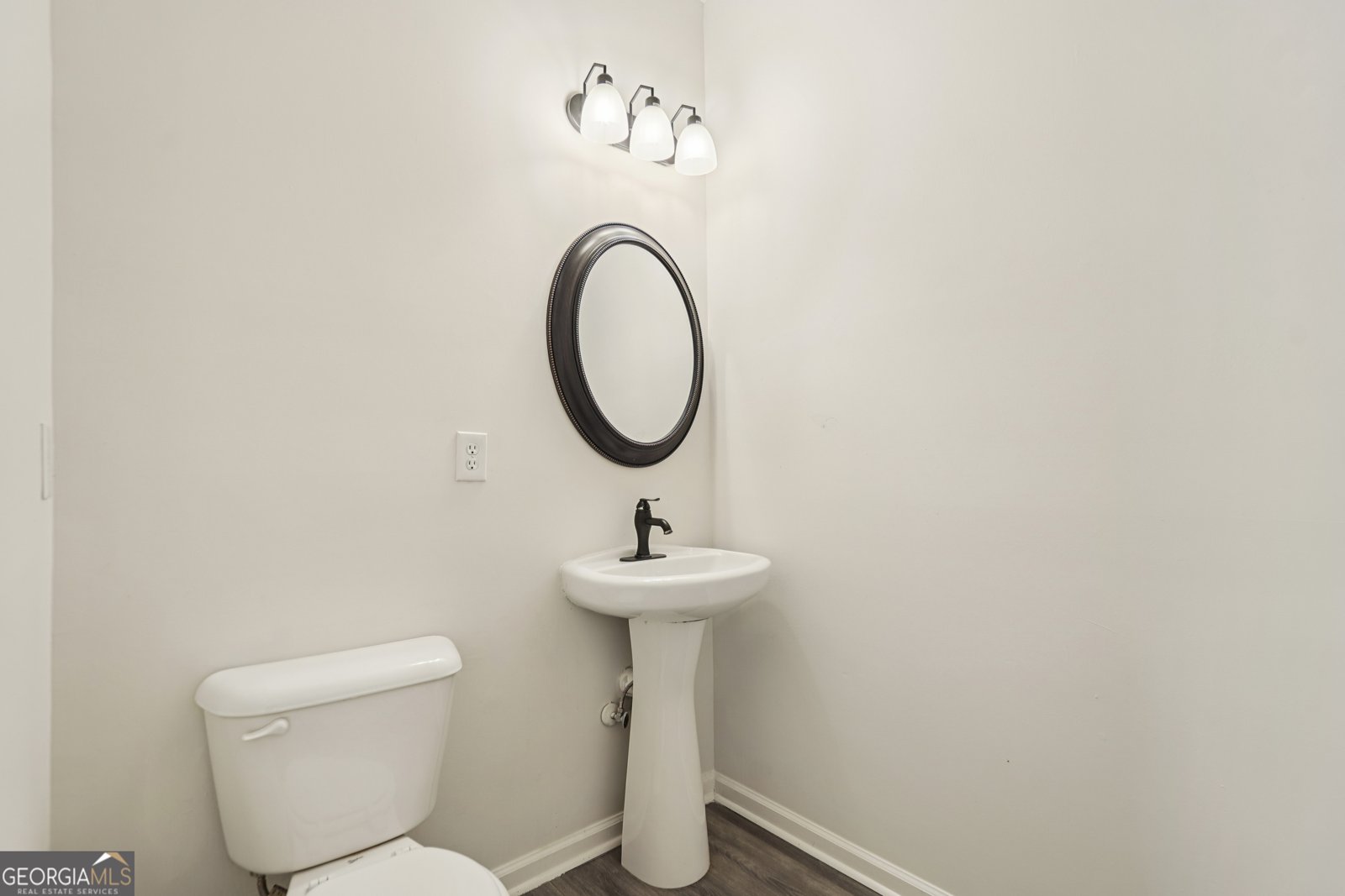 8967 Crestview Circle Union City - Photo 23