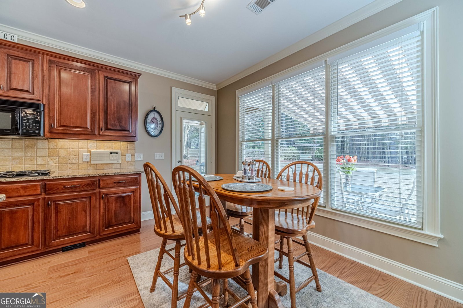 1409 Silver Thorne Court Loganville - Photo 14