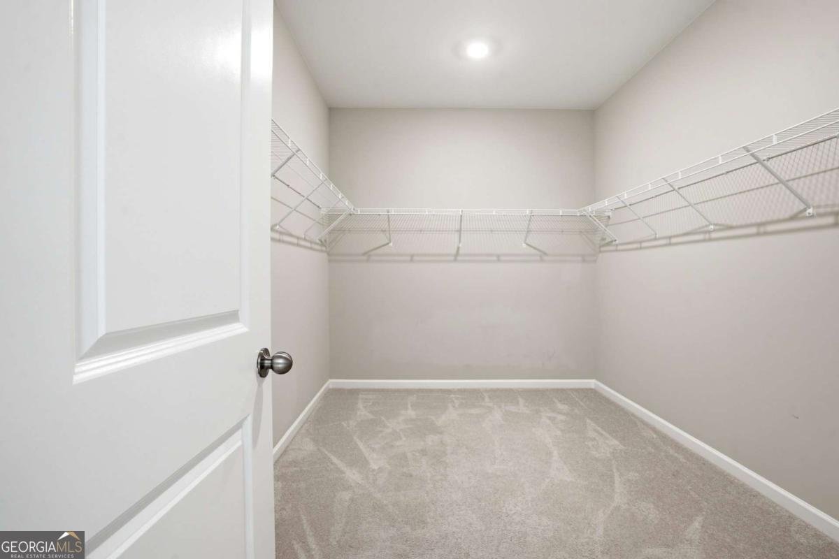 3327 Park Pointe Circle Scottdale - Photo 13