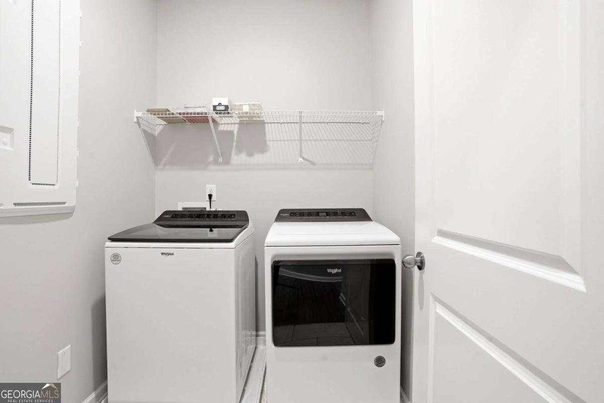 3327 Park Pointe Circle Scottdale - Photo 14