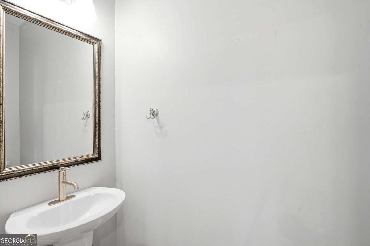 3327 Park Pointe Circle Scottdale - Photo 7