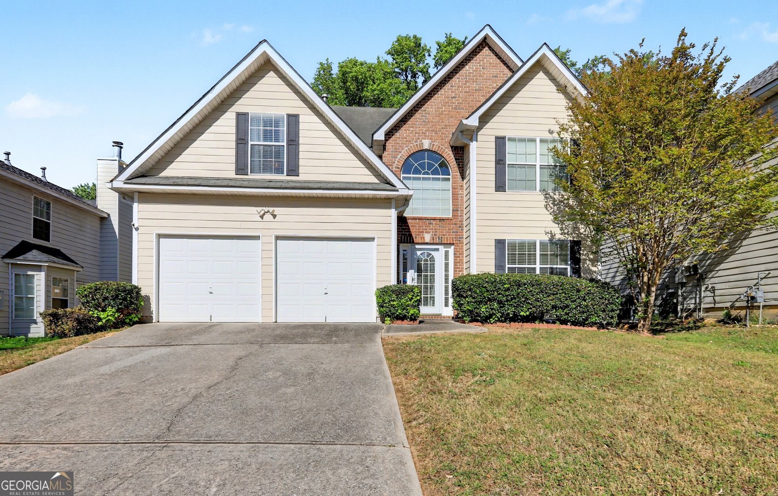 6613 Pamplona Place South Fulton - Photo 1