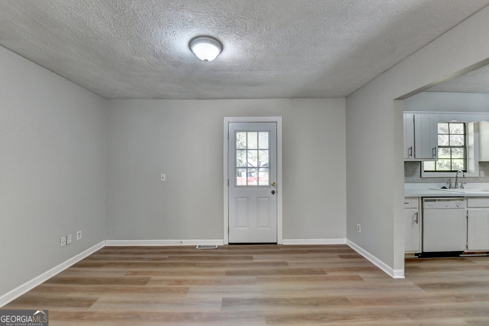 2447 Landington Way Duluth - Photo 12