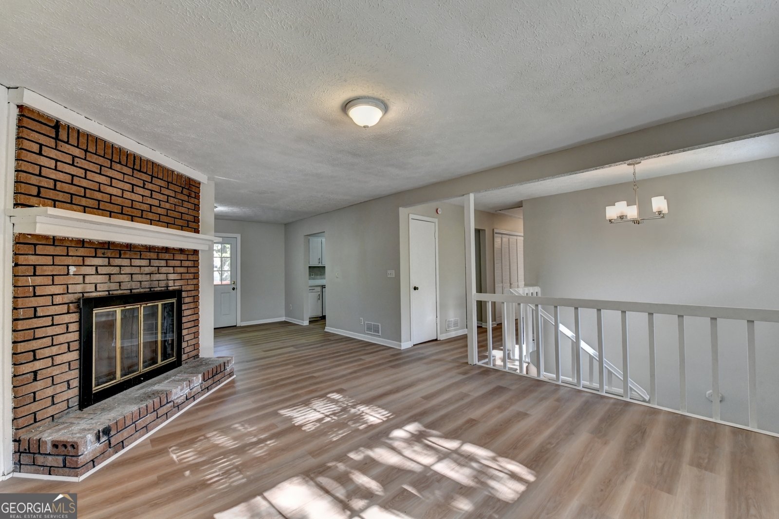 2447 Landington Way Duluth - Photo 7