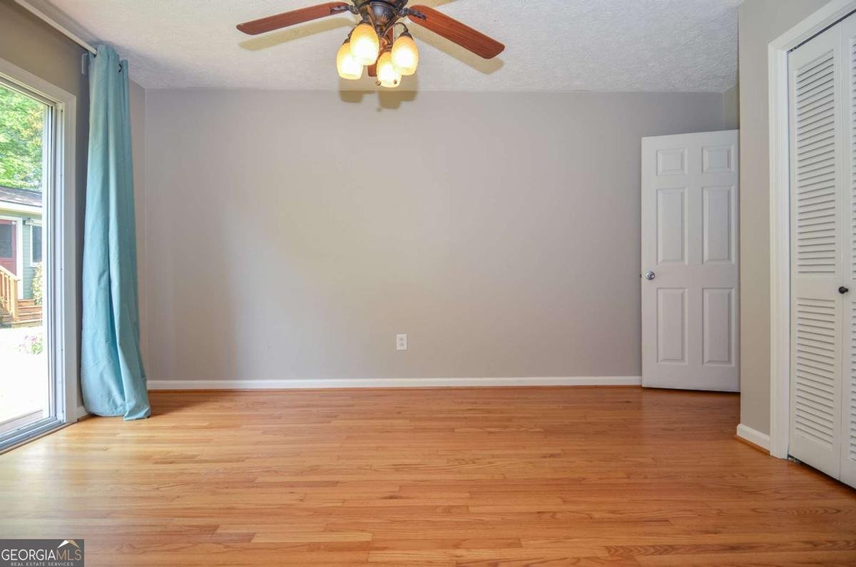 5586 Crestwood Drive Stone Mountain - Photo 13