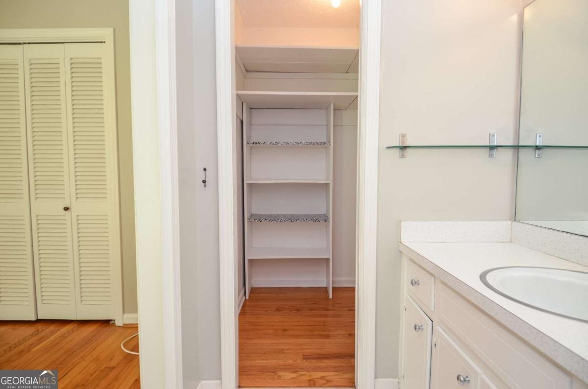 5586 Crestwood Drive Stone Mountain - Photo 15