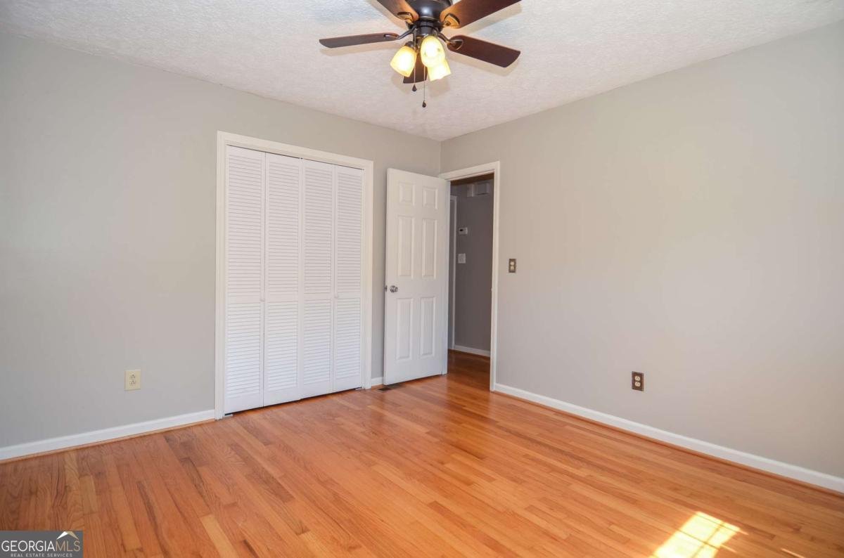 5586 Crestwood Drive Stone Mountain - Photo 18