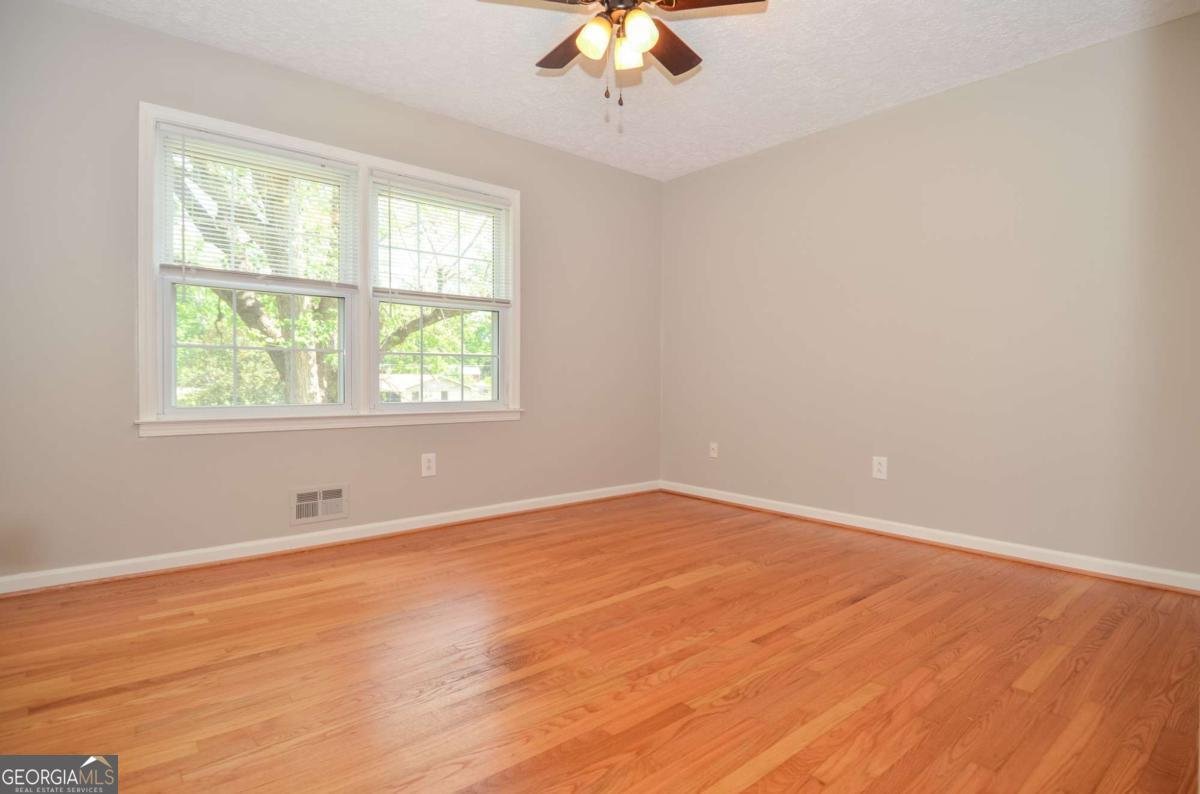 5586 Crestwood Drive Stone Mountain - Photo 22