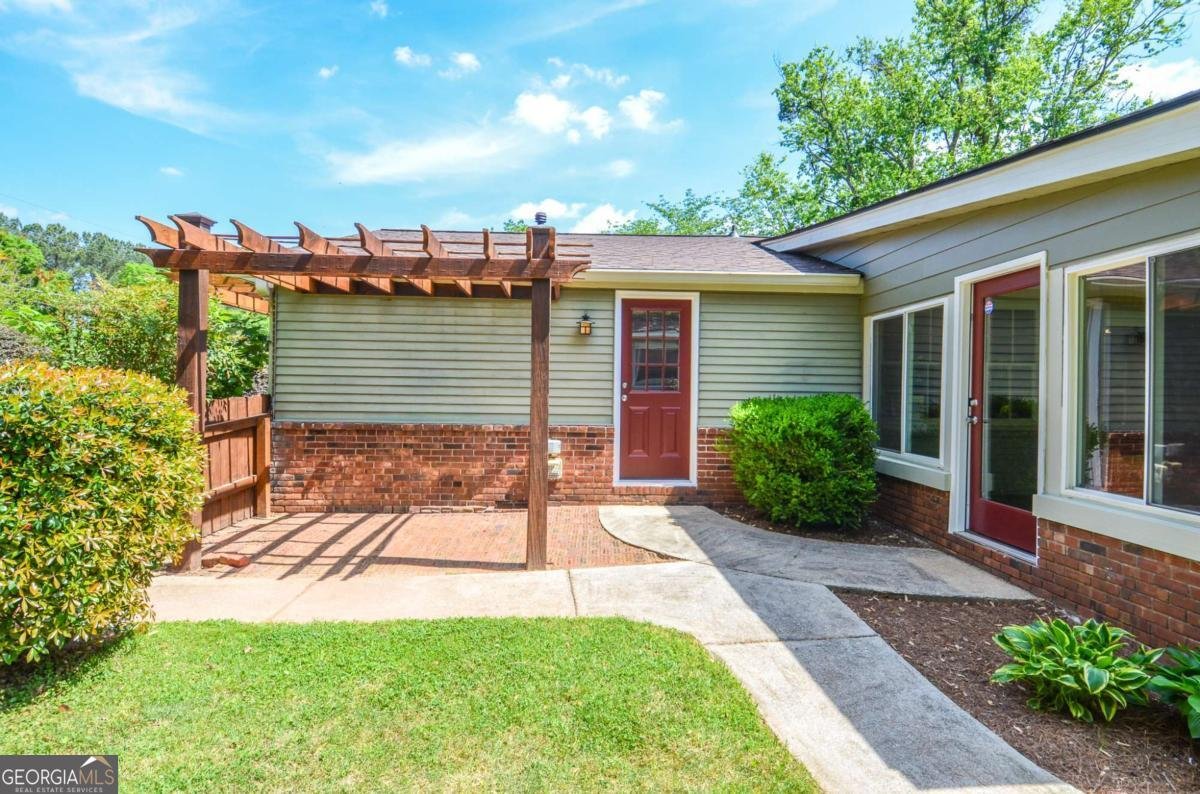 5586 Crestwood Drive Stone Mountain - Photo 34