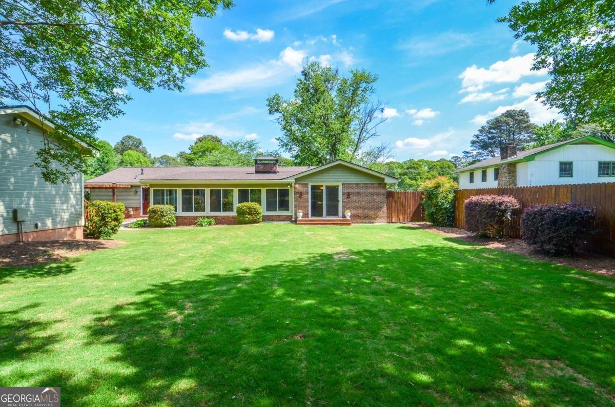 5586 Crestwood Drive Stone Mountain - Photo 36