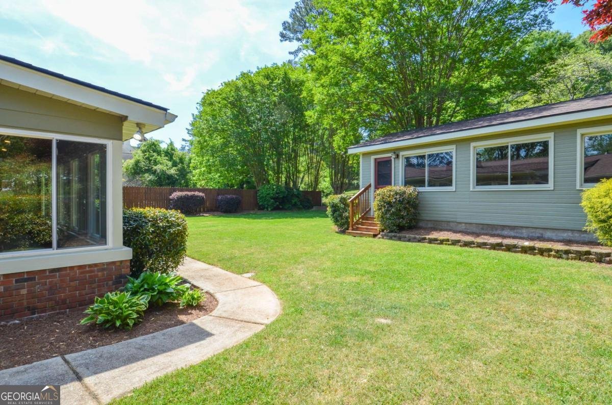 5586 Crestwood Drive Stone Mountain - Photo 42