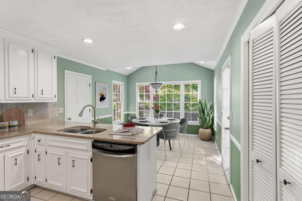 4150 Woodlark Court Roswell - Photo 11