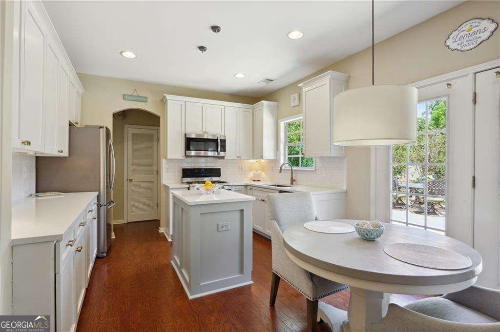 4545 Chelton Court Smyrna - Photo 15