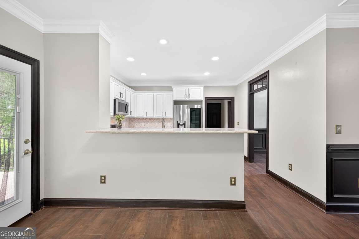 6085 Lake Windsor Parkway Buford - Photo 12