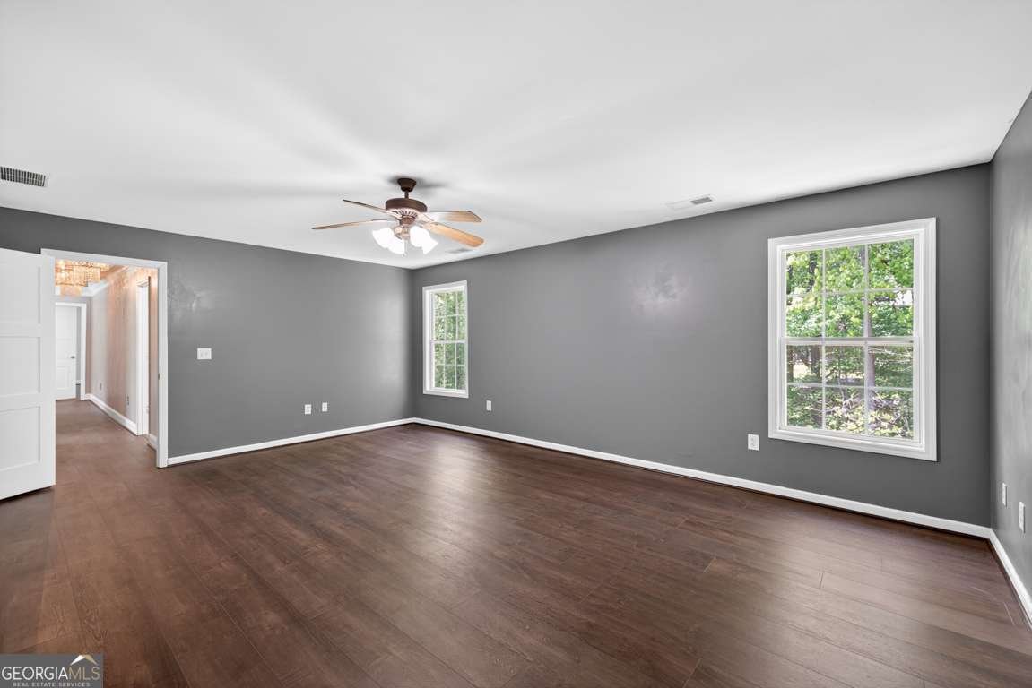 6085 Lake Windsor Parkway Buford - Photo 29