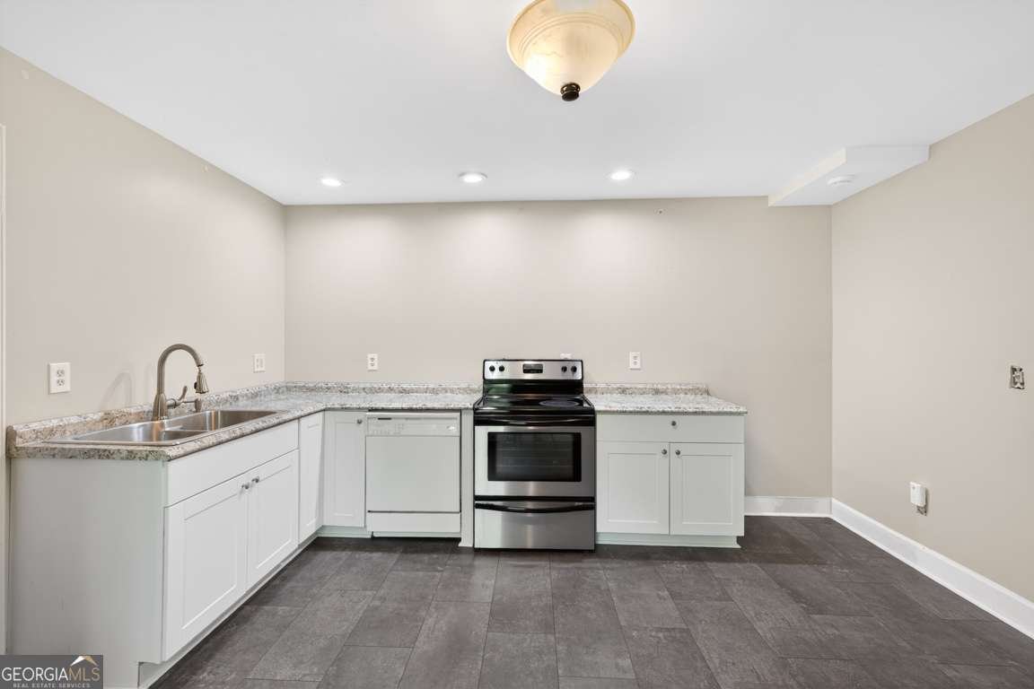 6085 Lake Windsor Parkway Buford - Photo 41