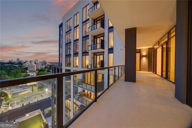 2425 Peachtree Road Atlanta - Photo 21