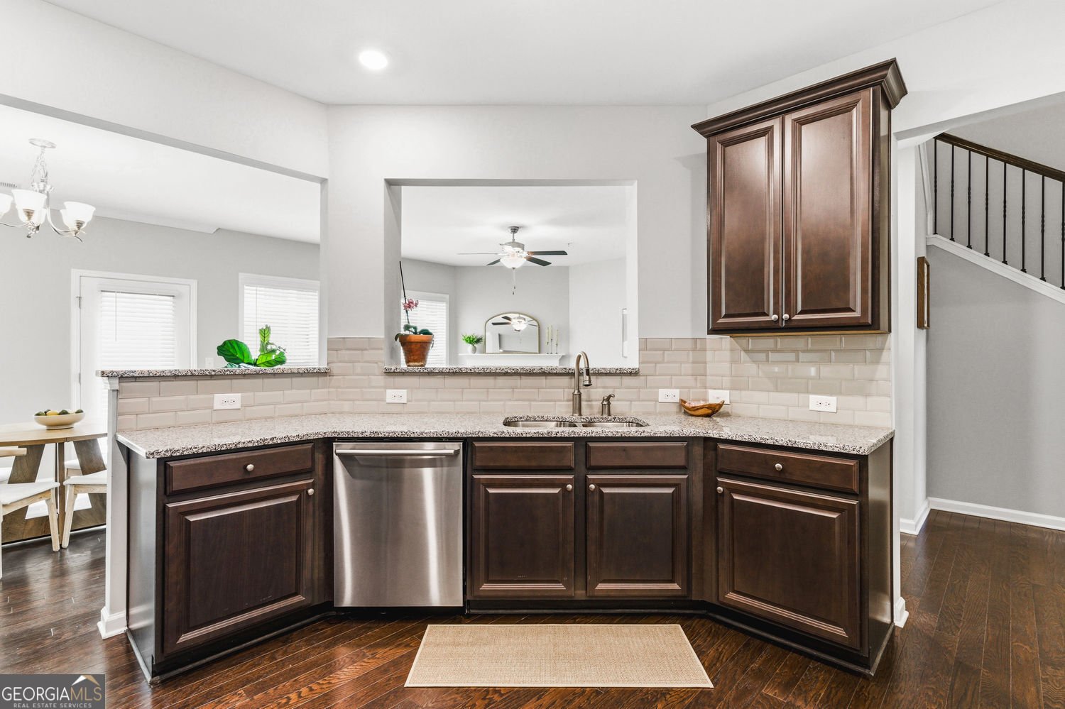 525 Coral Street marietta - Photo 8