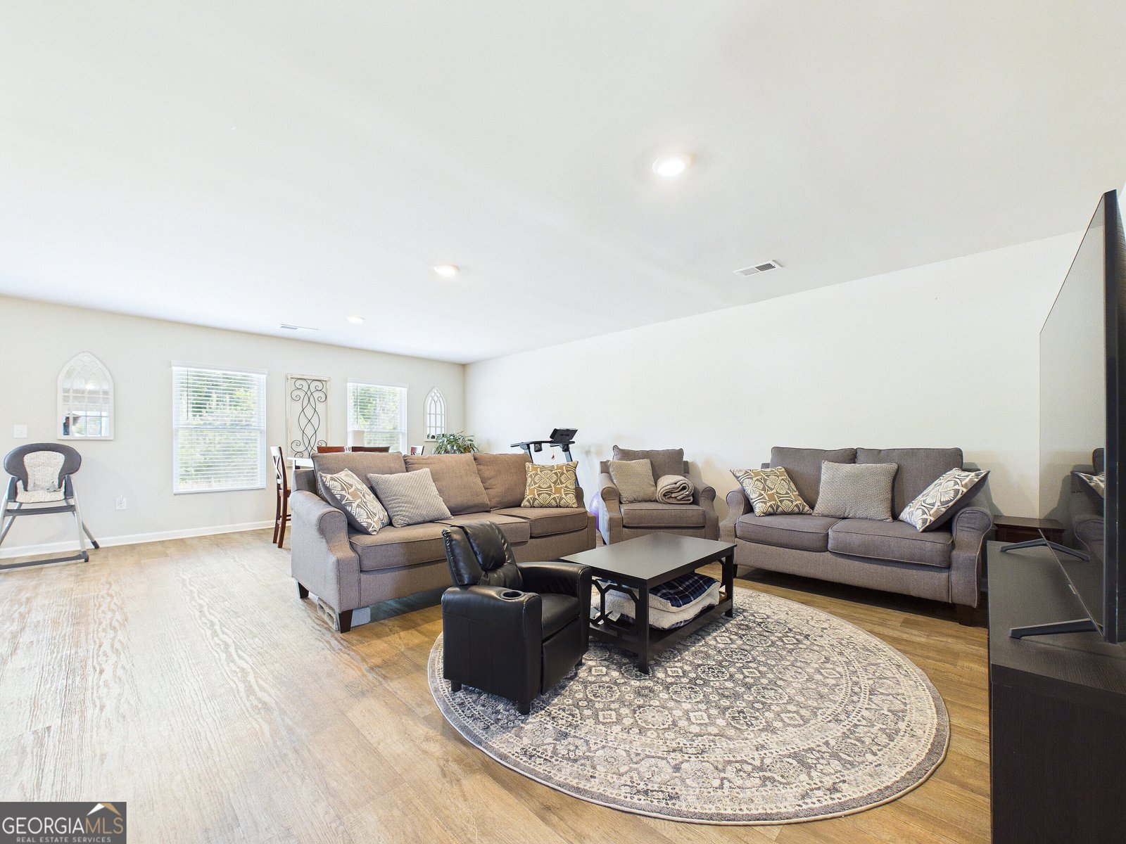 146 Caroline Court Macon - Photo 13