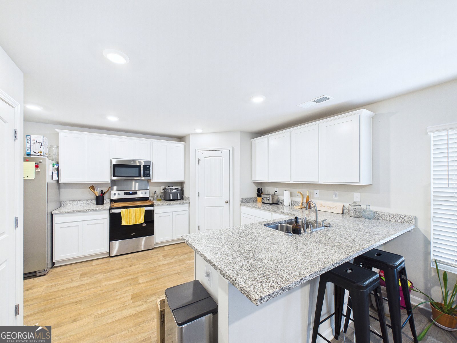 146 Caroline Court Macon - Photo 19