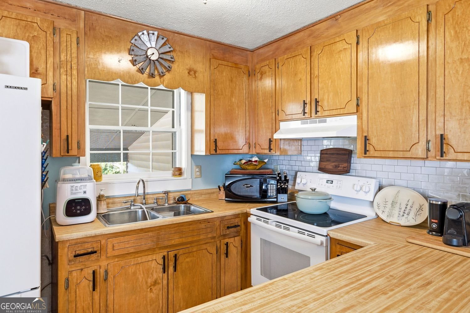 1193 Black Road Cleveland - Photo 8