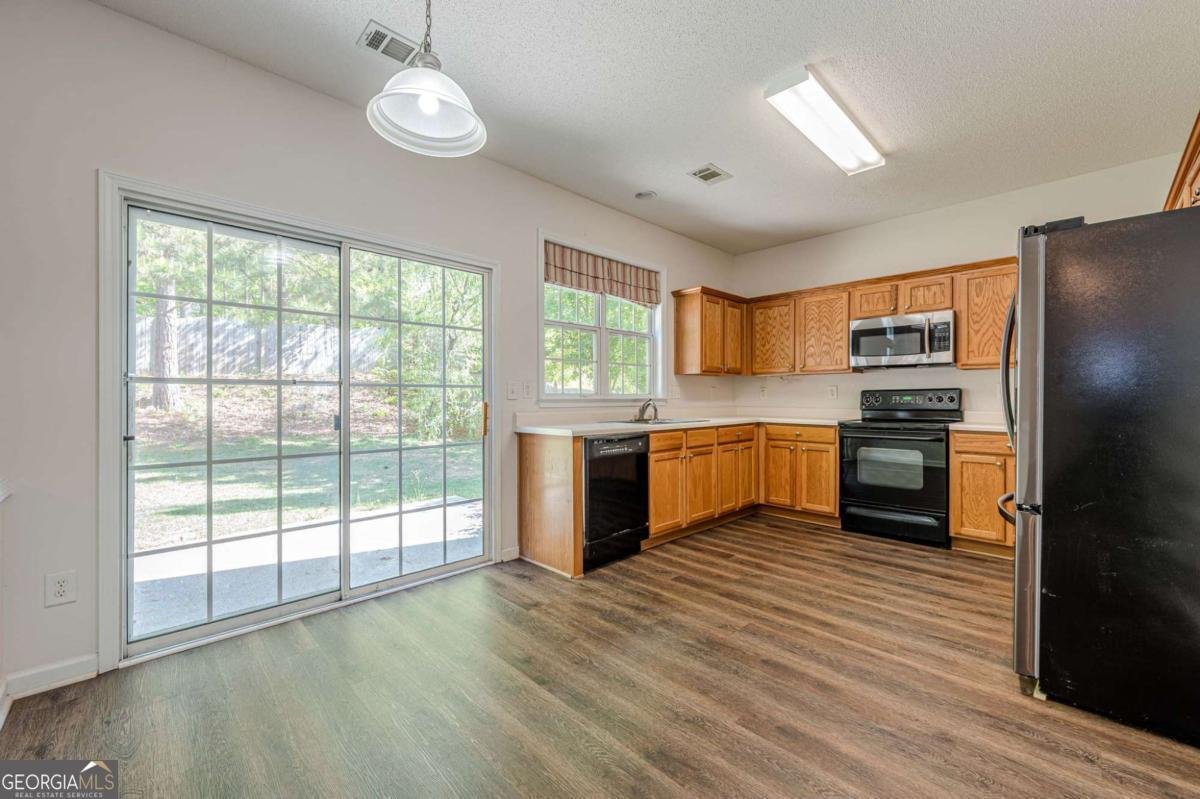 341 Burdock Trace Woodstock - Photo 16