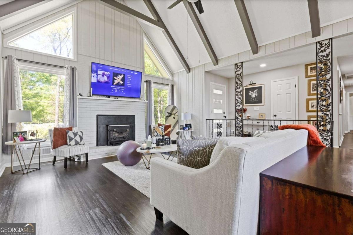 5097 Rock Glen Drive Stone Mountain - Photo 6