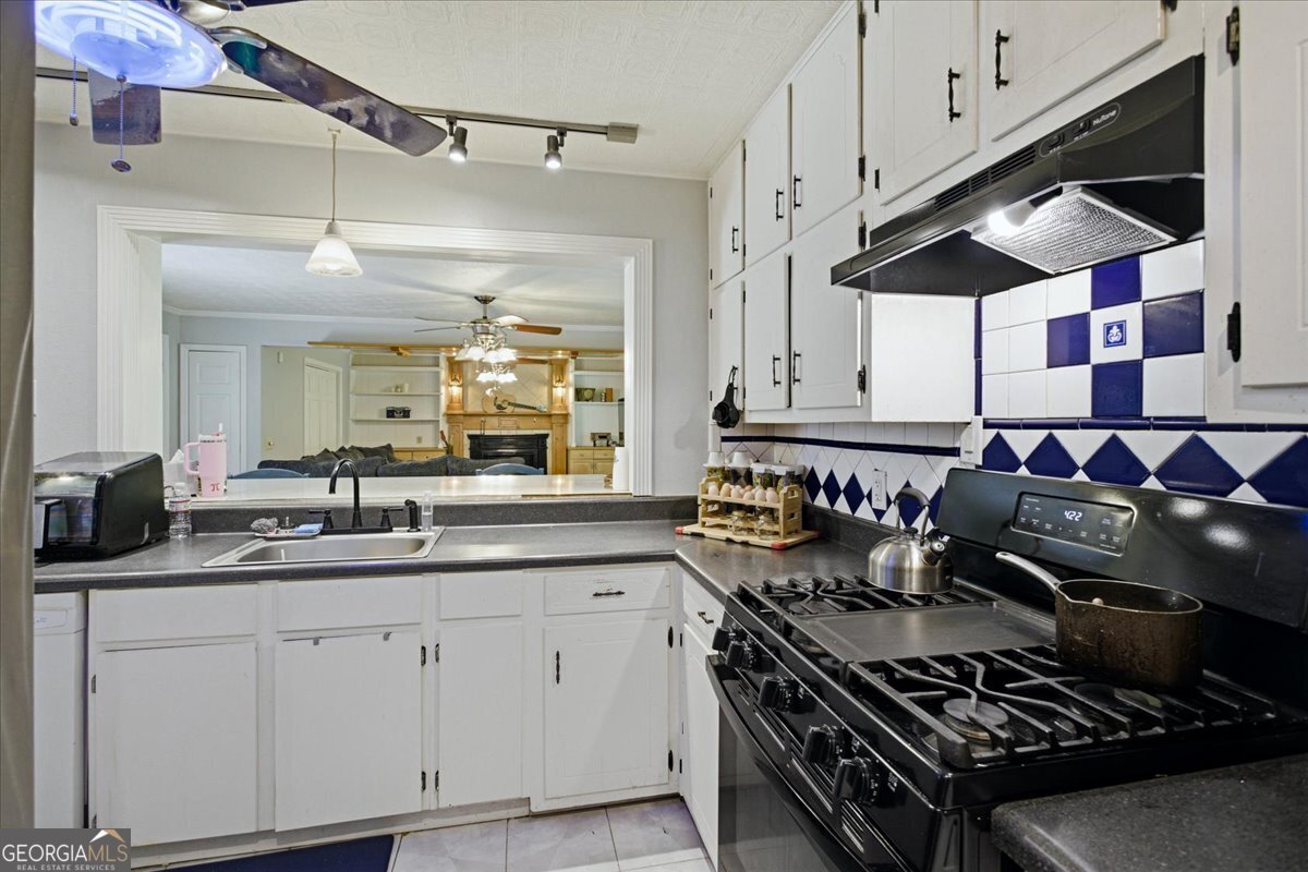 3270 Rex Road Rex - Photo 8