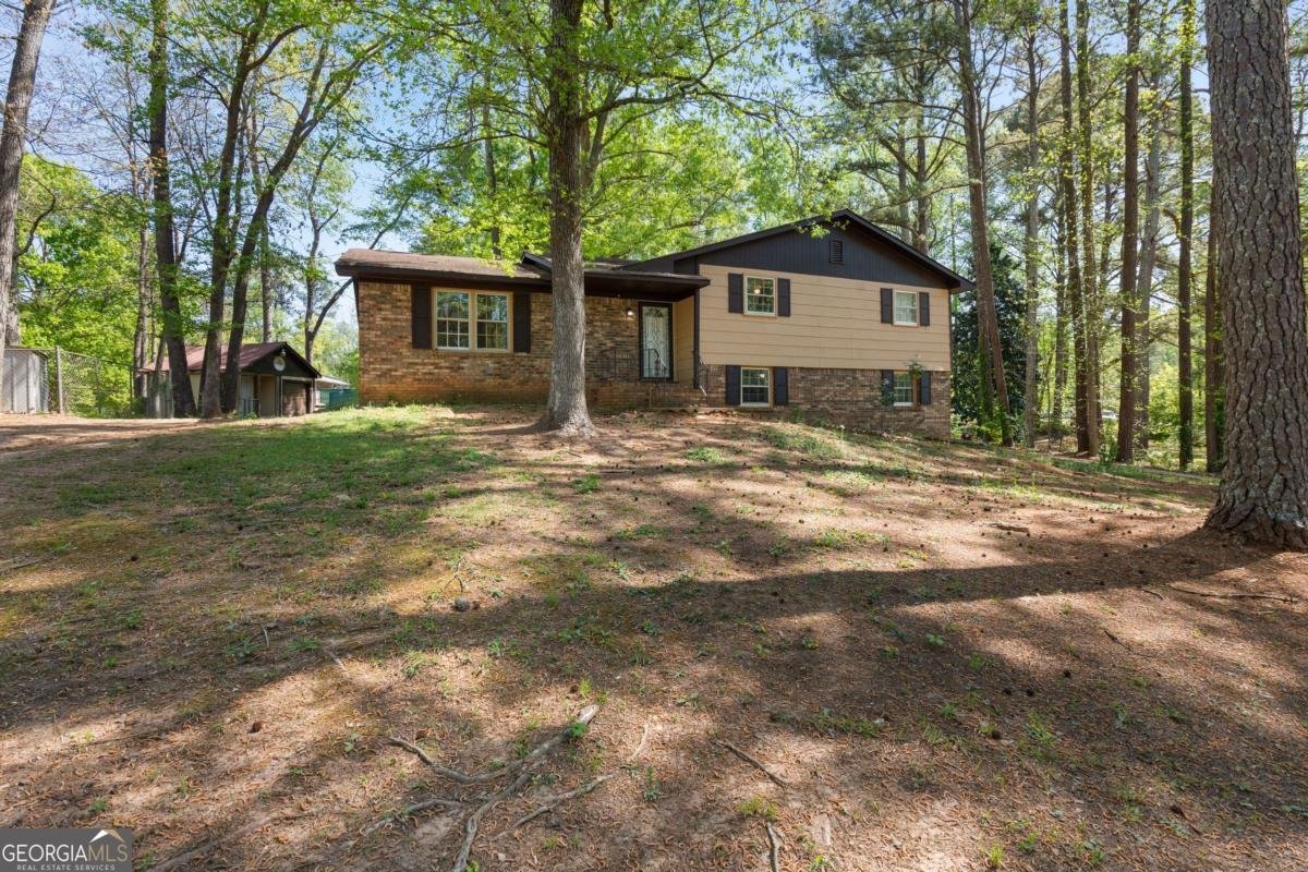 2159 Chestnut Log Drive Lithia Springs - Photo 1