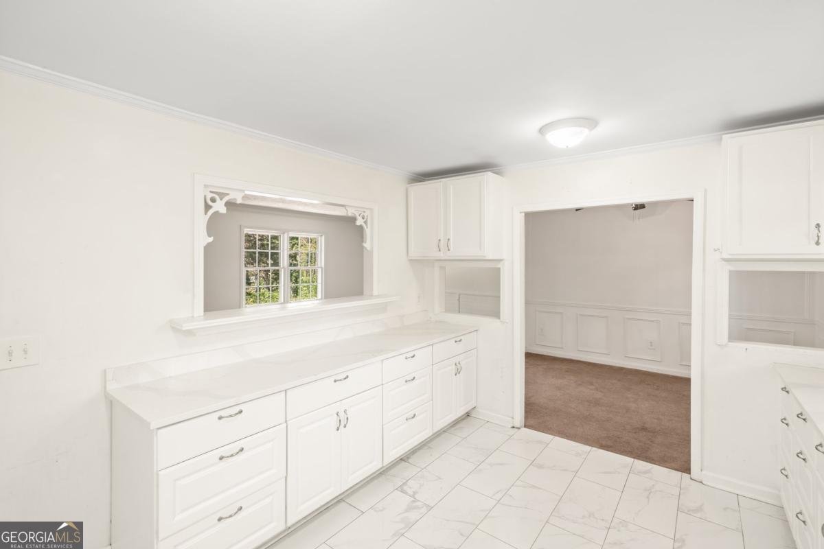 2159 Chestnut Log Drive Lithia Springs - Photo 9