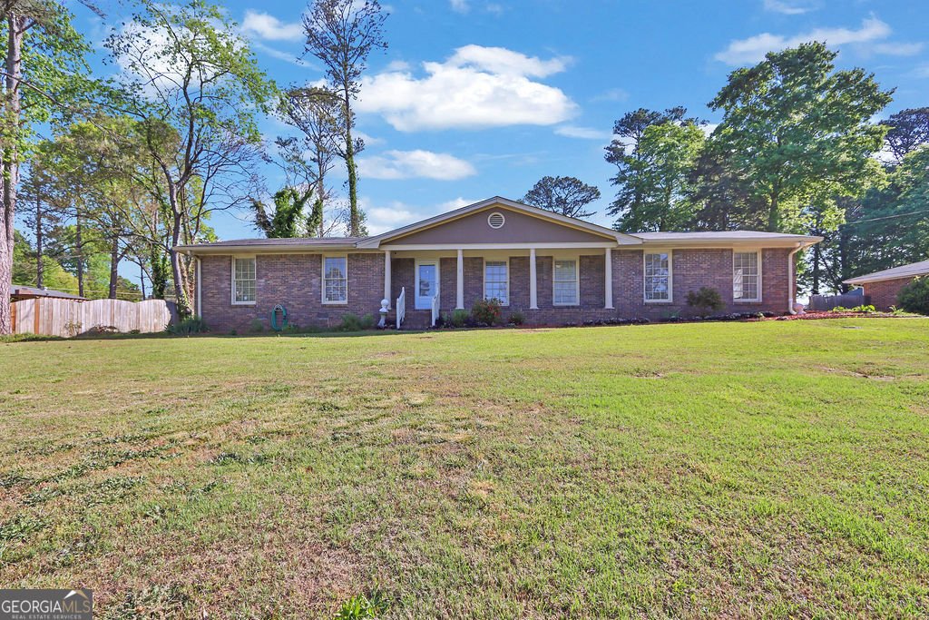 2681 Kings Circle Lawrenceville - Photo 1