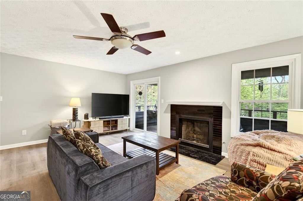 1337 Crossing Drive Atlanta - Photo 12