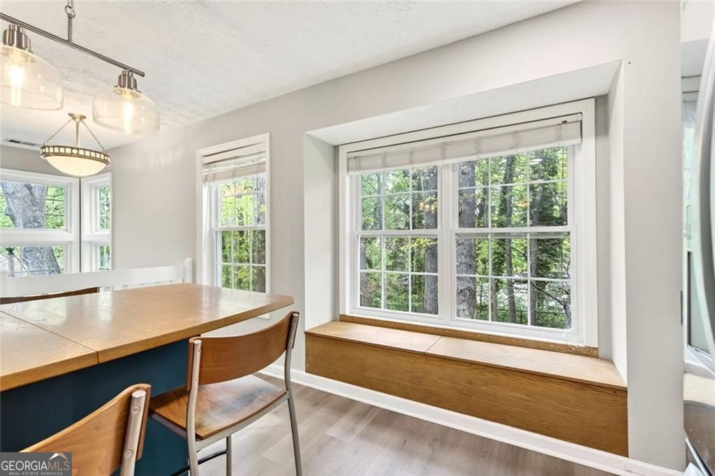 1337 Crossing Drive Atlanta - Photo 6