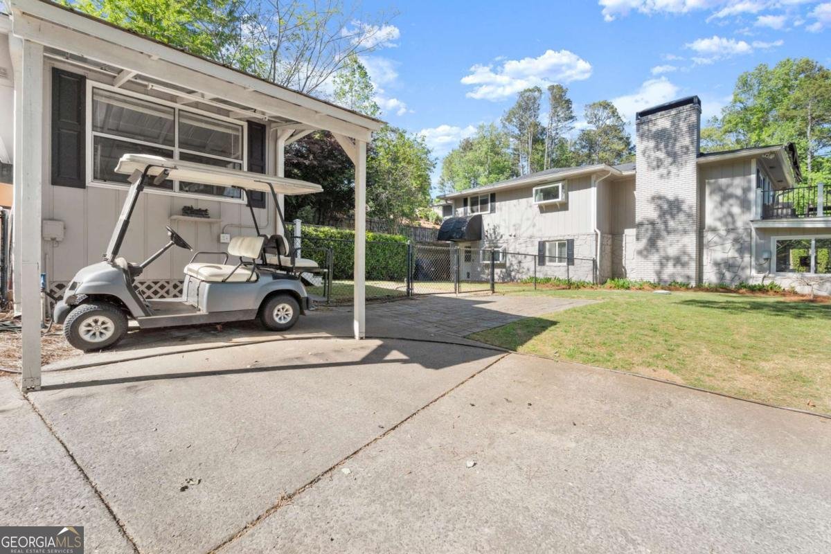 924 Pine Circle Woodstock - Photo 14