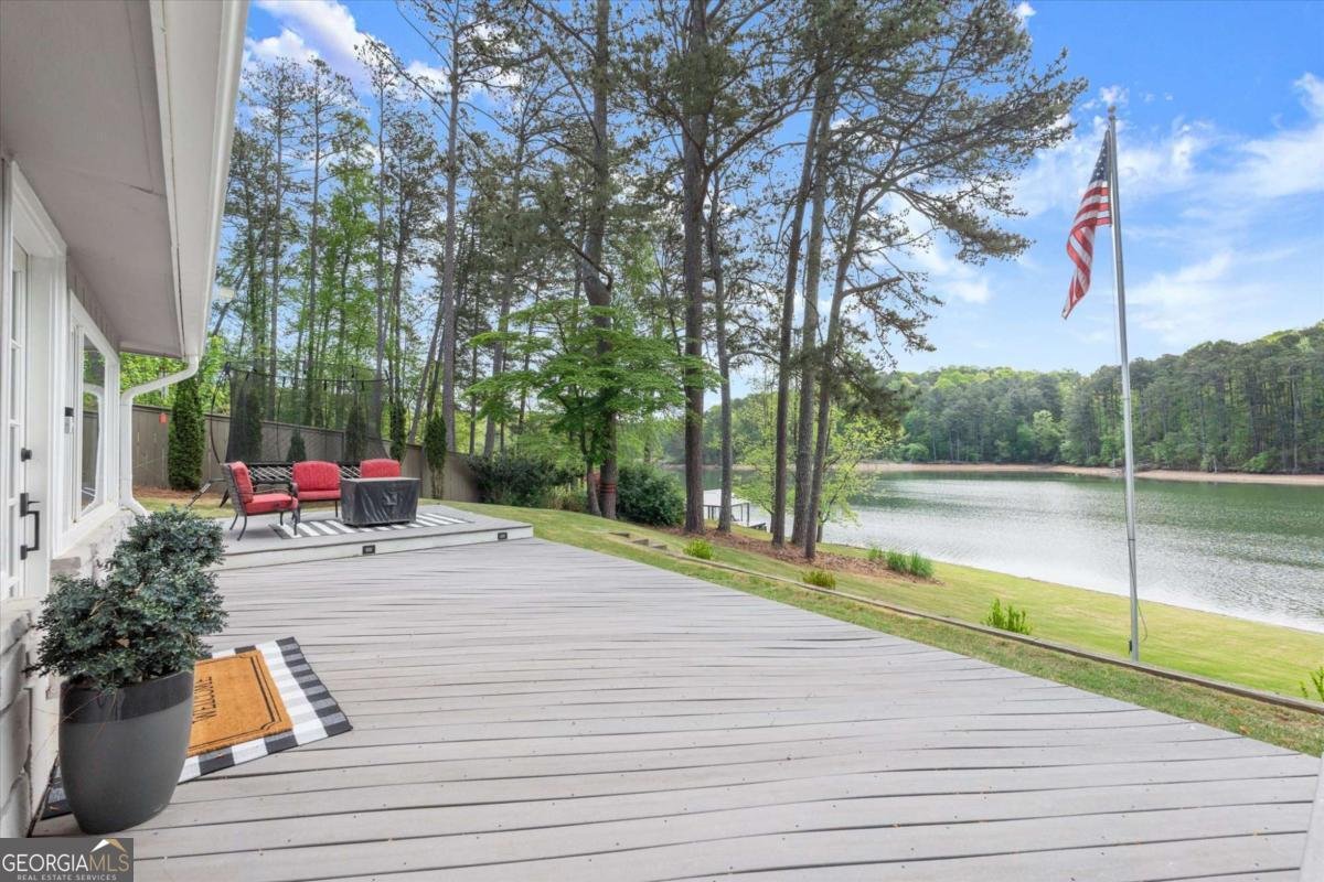 924 Pine Circle Woodstock - Photo 16