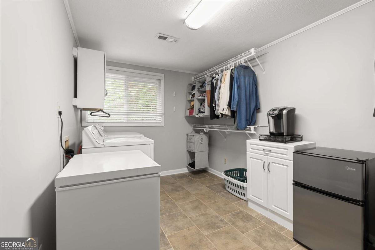 924 Pine Circle Woodstock - Photo 39