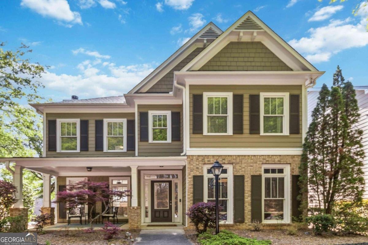 680 Village Crest Drive Suwanee - Photo 1