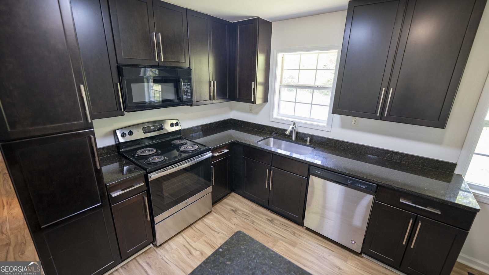 837 Beverly Road Fort Valley - Photo 16