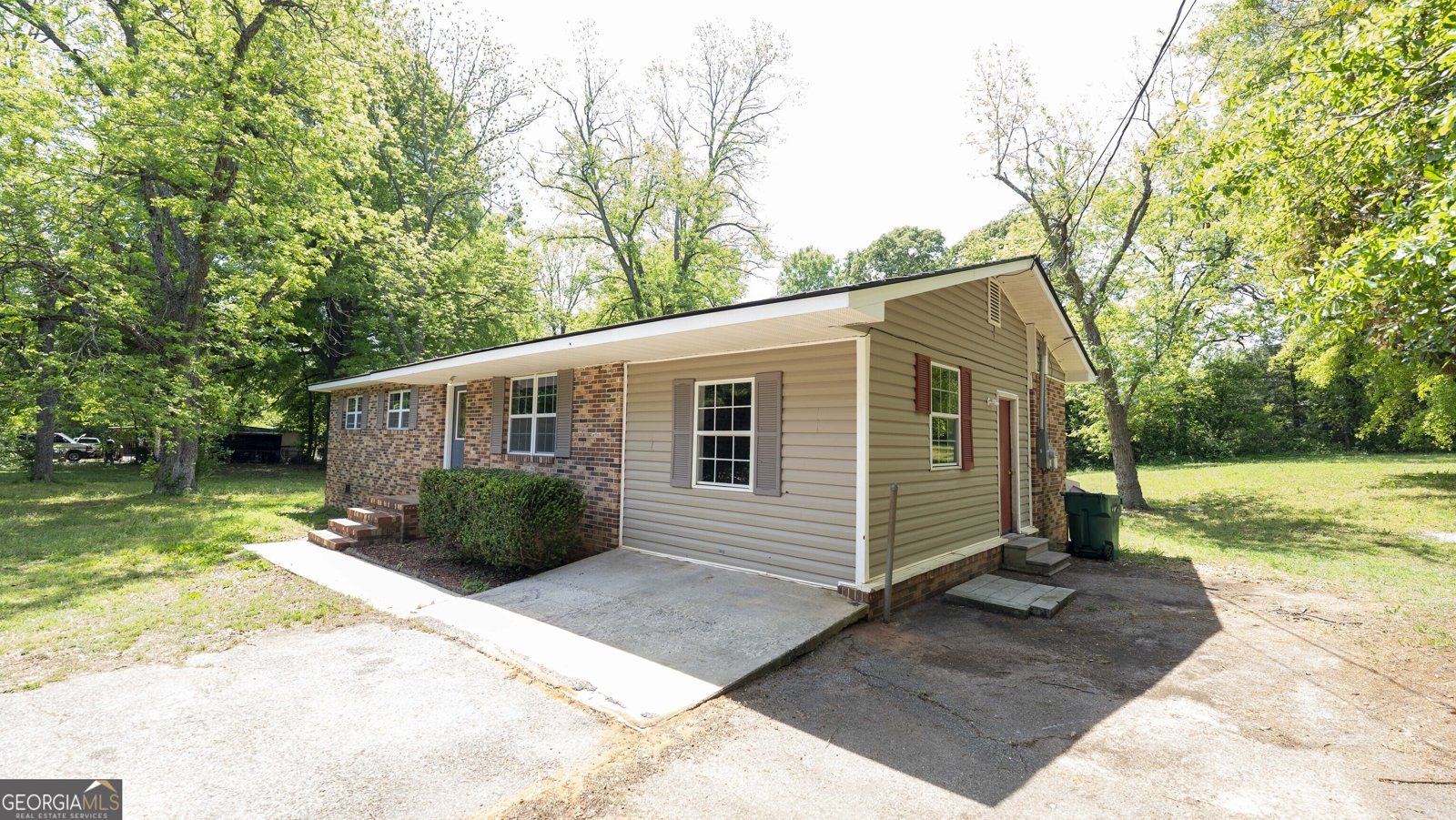 837 Beverly Road Fort Valley - Photo 9