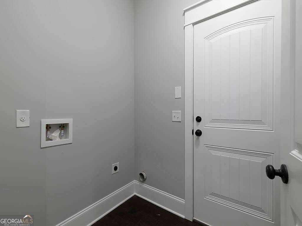 7135 Haw Creek Place Gainesville - Photo 10