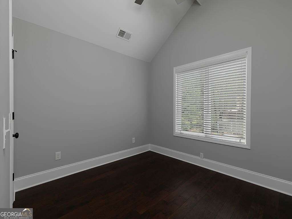 7135 Haw Creek Place Gainesville - Photo 24