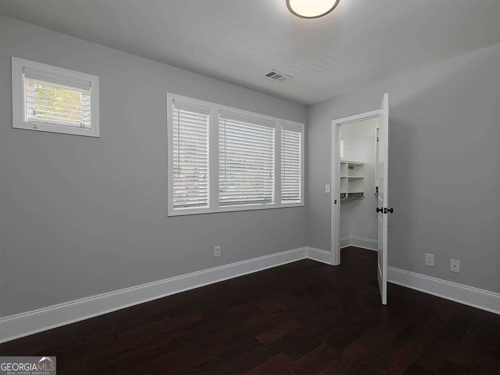 7135 Haw Creek Place Gainesville - Photo 25