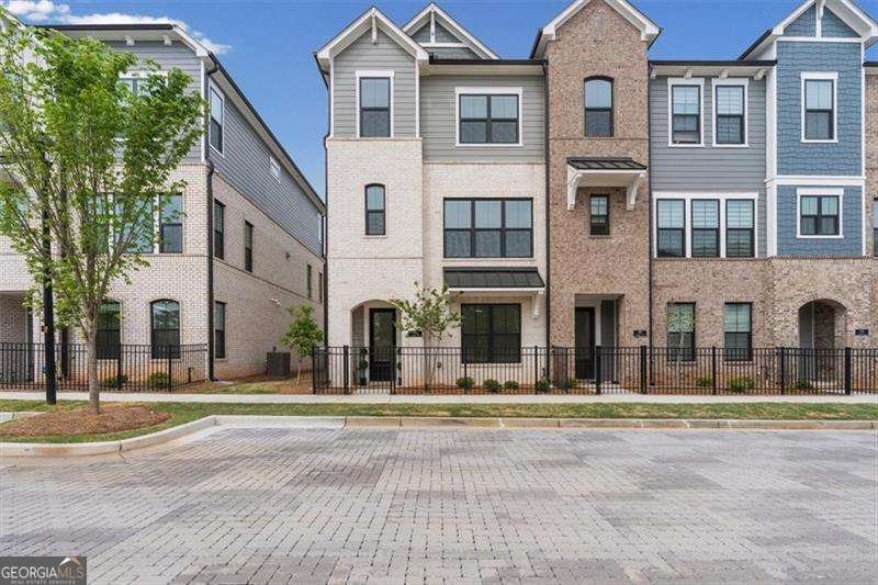 285 Walker Avenue Roswell - Photo 1