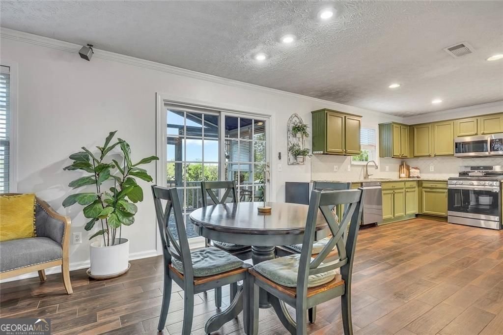 609 River Knoll Court Woodstock - Photo 14