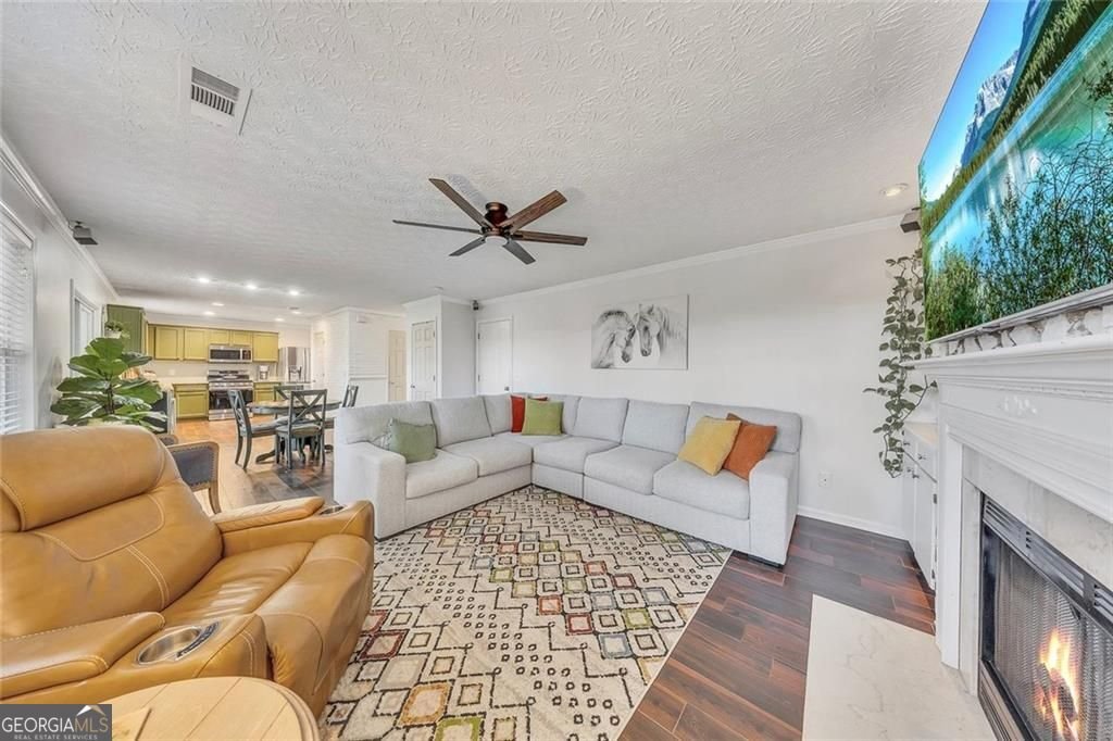 609 River Knoll Court Woodstock - Photo 17