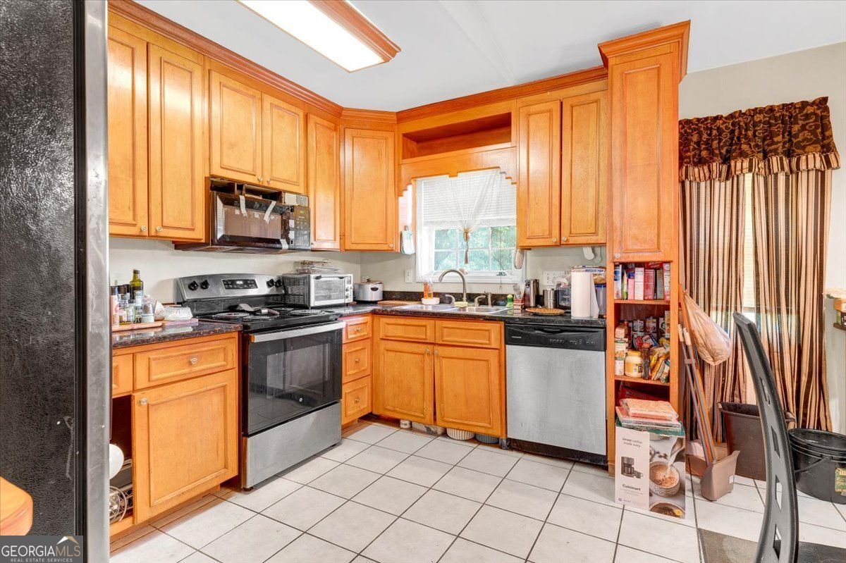 4184 Indian Forest Road Stone Mountain - Photo 9