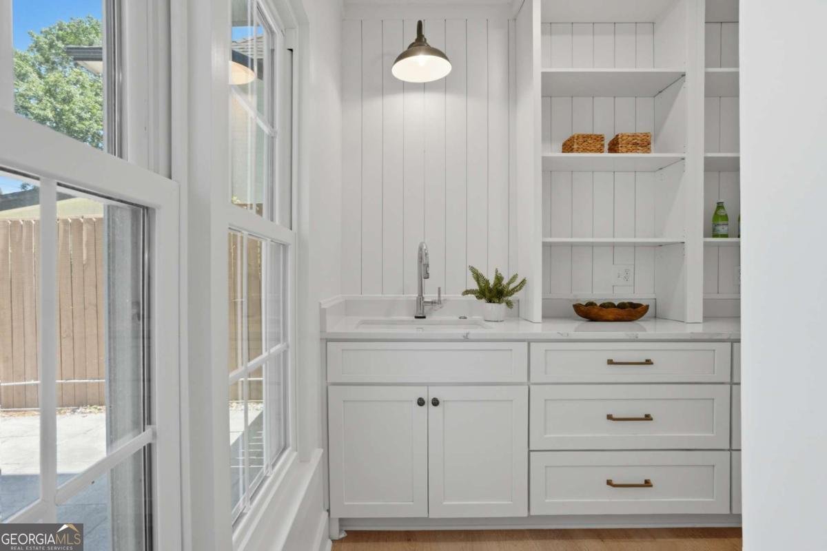 2700 Woodland Brook Lane Atlanta - Photo 9