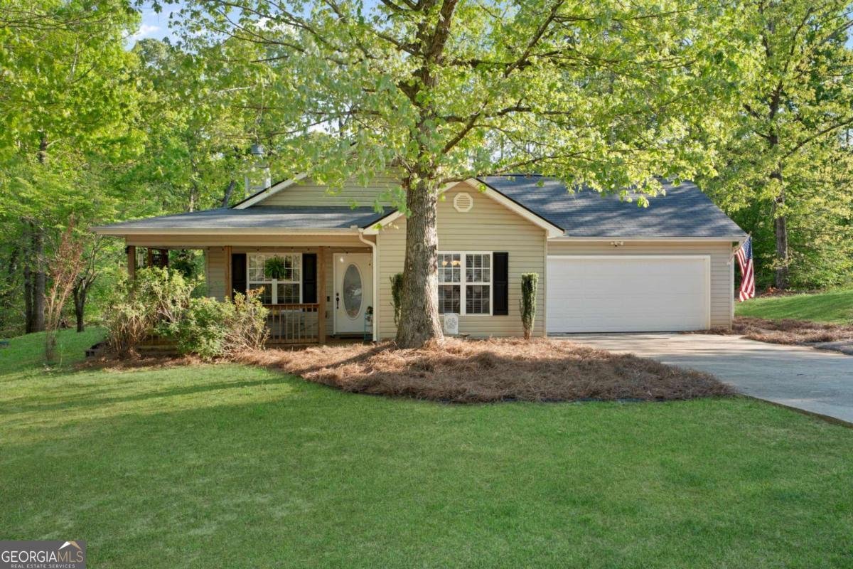 5320 Morgan Manor Drive Lula - Photo 1