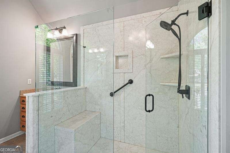 716 Whisper Wind Court Woodstock - Photo 17