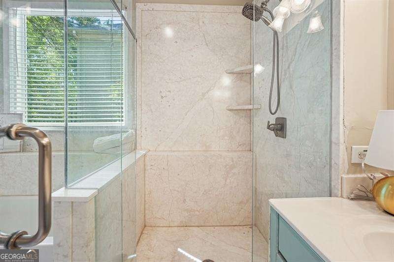 716 Whisper Wind Court Woodstock - Photo 34